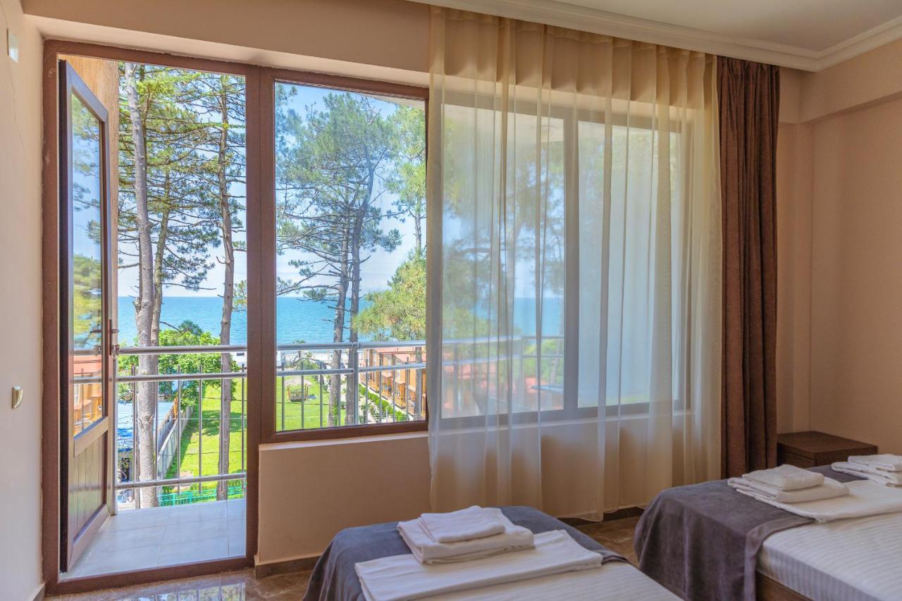 אורקי Samni Hotel מראה חיצוני תמונה