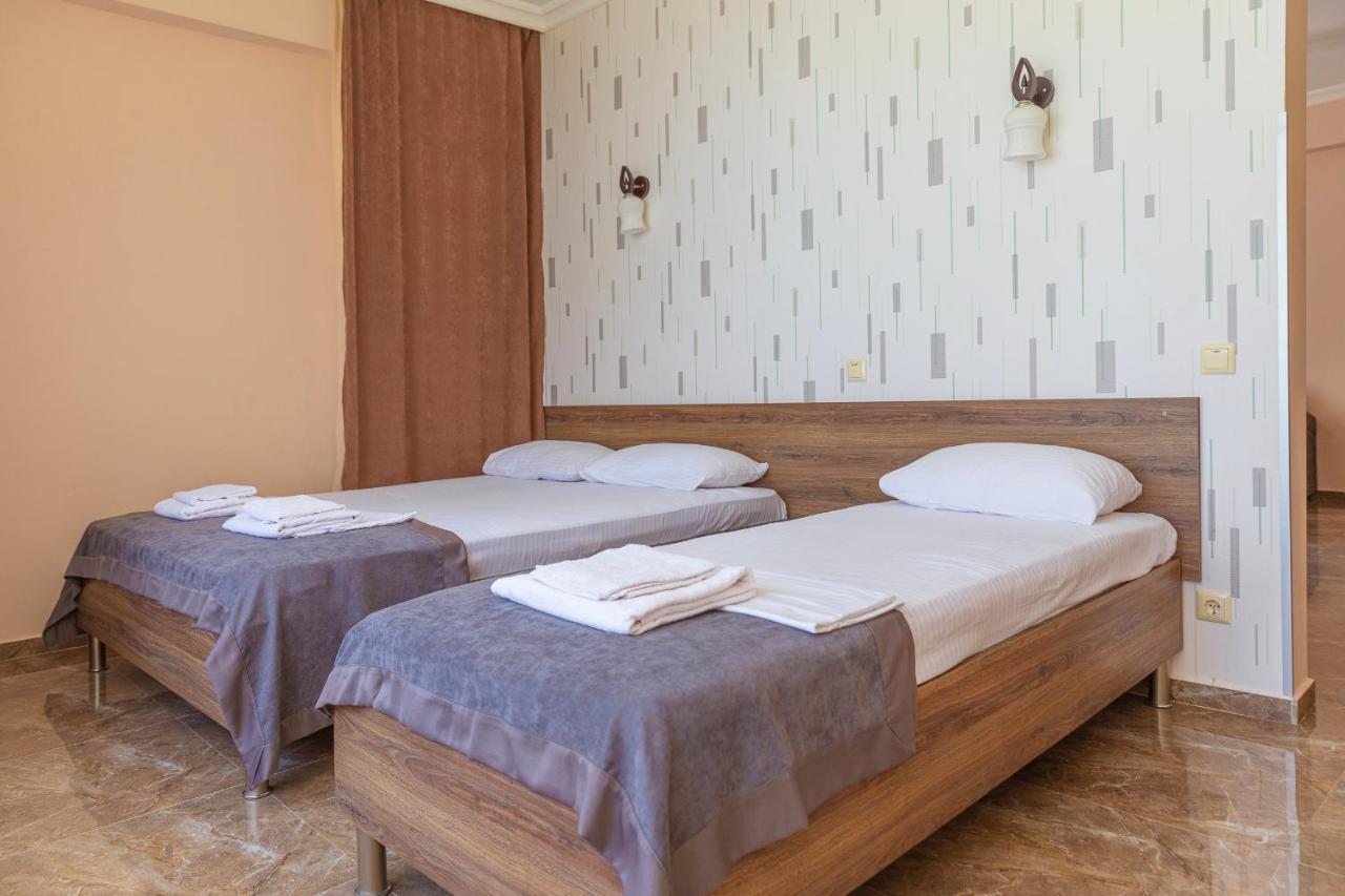 אורקי Samni Hotel מראה חיצוני תמונה