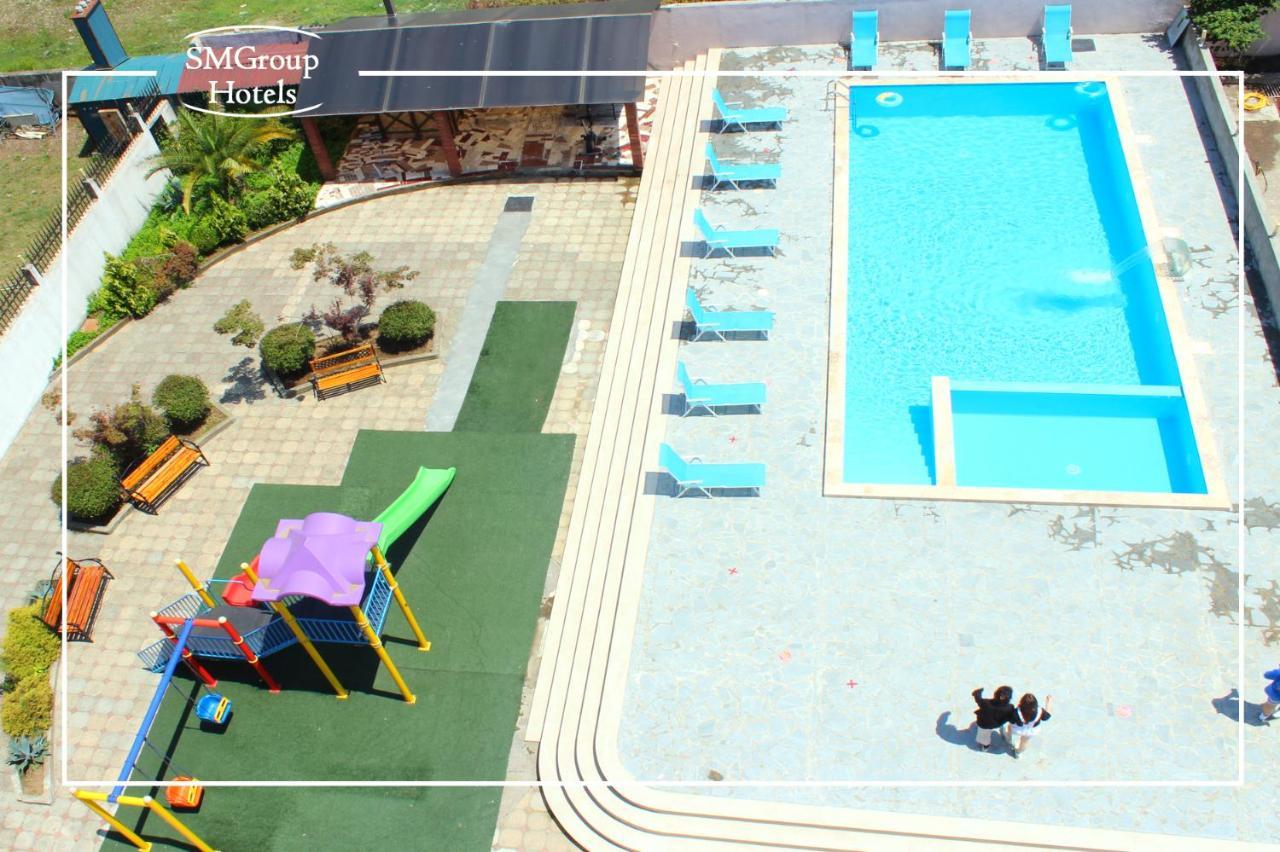 אורקי Samni Hotel מראה חיצוני תמונה