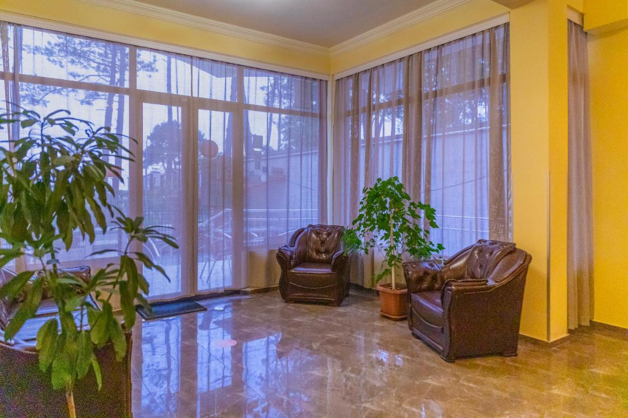 אורקי Samni Hotel מראה חיצוני תמונה