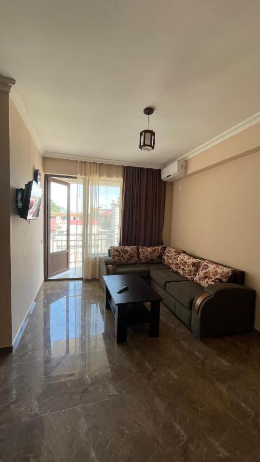 אורקי Samni Hotel מראה חיצוני תמונה