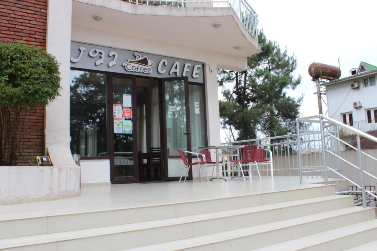 אורקי Samni Hotel מראה חיצוני תמונה