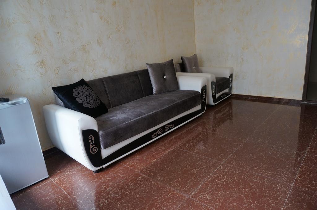 אורקי Samni Hotel חדר תמונה