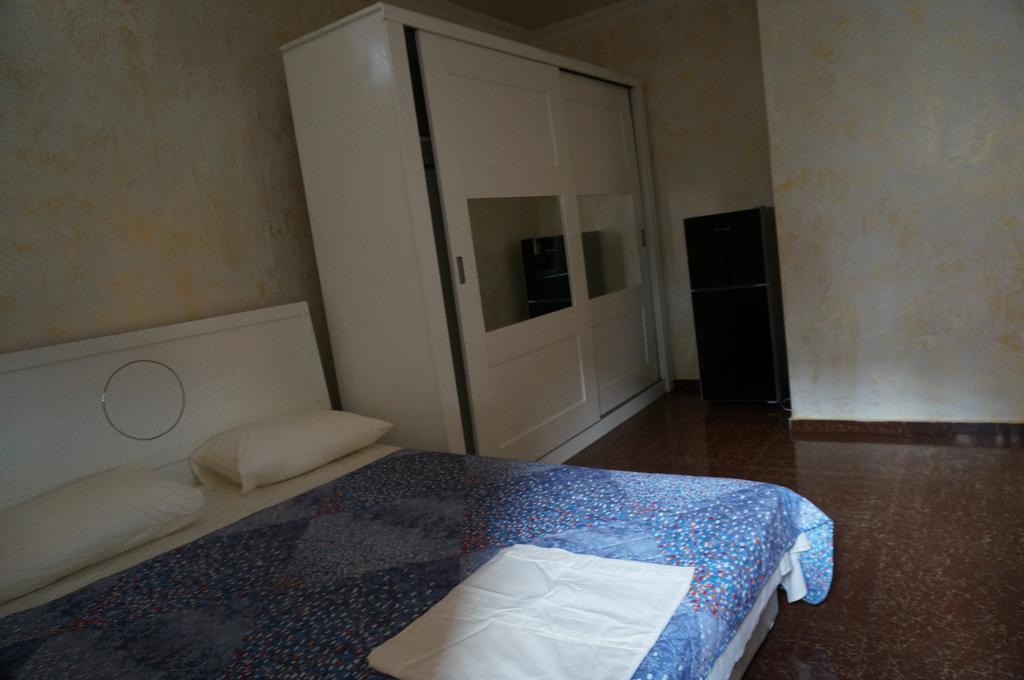 אורקי Samni Hotel חדר תמונה