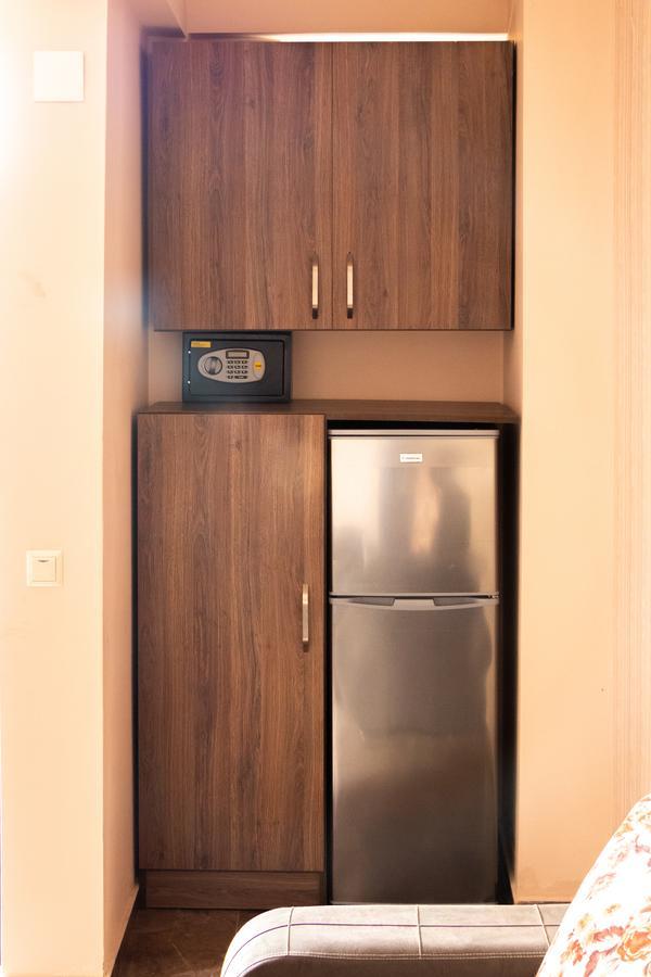 אורקי Samni Hotel מראה חיצוני תמונה