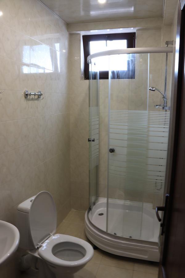 אורקי Samni Hotel מראה חיצוני תמונה